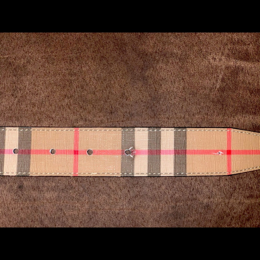 Burberry belt